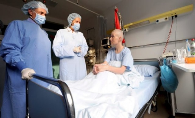 Unas 25.000 personas con cáncer están en riesgo de exclusión social a causa de la enfermedad