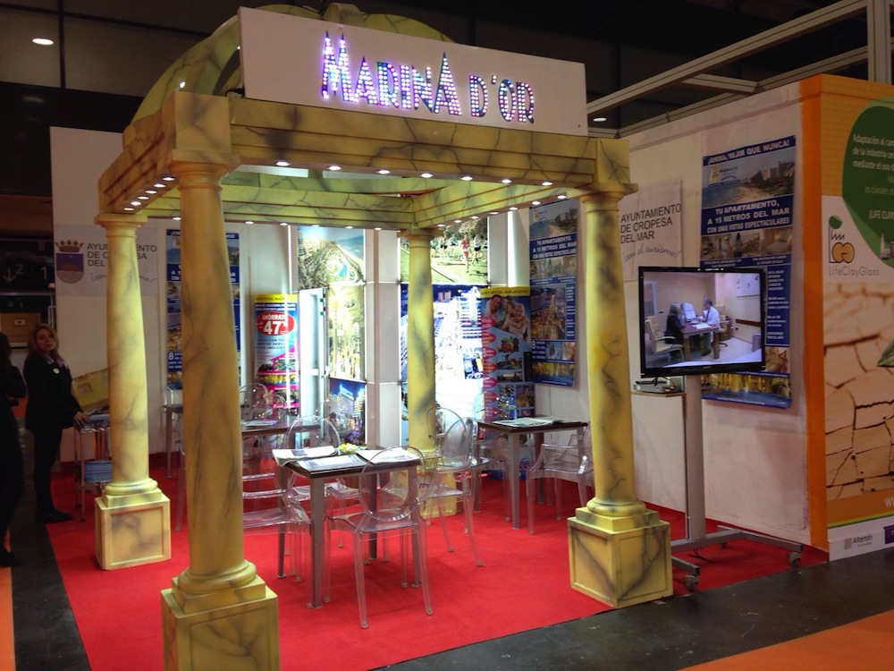 Vista del stand de Marina d'Or en Cevisama - 
